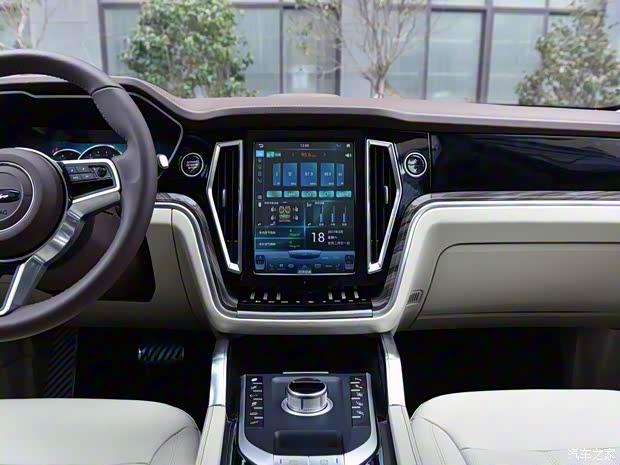 众泰汽车 众泰T700 2017款 基本型 众泰汽车 众泰T700 2017款 基本型