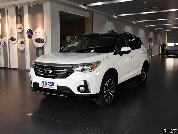 廣汽乘用車 傳祺GS4 2017款 235T 6AT智聯(lián)豪華版