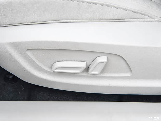 上汽集團 榮威ei6 2017款 基本型