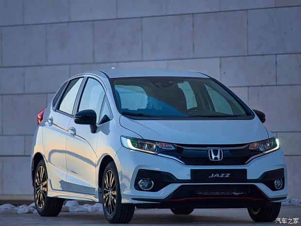 本田(进口) 飞度(进口) 2018款 基本型 本田(进口) 飞度(进口) 2018款 基本型