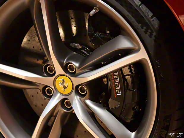 法拉利 法拉利296 GTB 2021款 3.0T V6