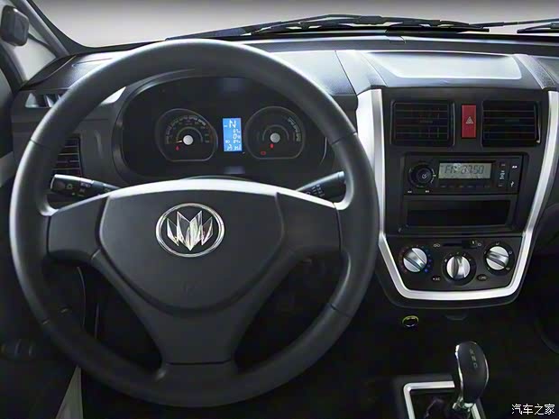 福汽新龙马 启腾M70EV 2017款 纯电动 厢式运输车2座