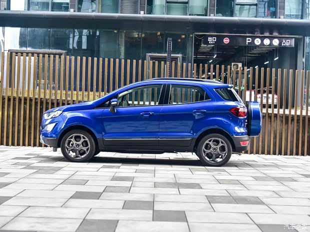 长安福特 翼搏 2018款 2.0L 自动四驱尊翼型 长安福特 翼搏 2018款 2.0L 自动四驱尊翼型