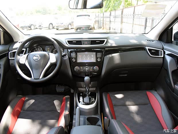 东风日产 逍客 2017款 2.0L CVT豪华版