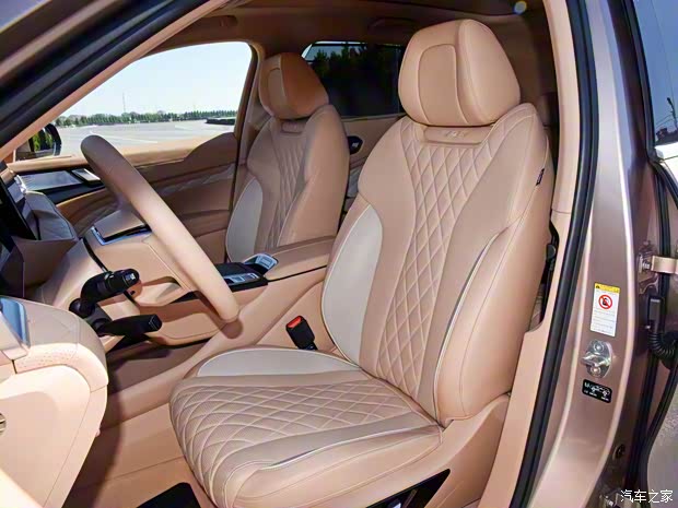 长城汽车 拿铁 2022款 1.5T DHT超大杯 长城汽车 拿铁 2022款 1.5T DHT超大杯