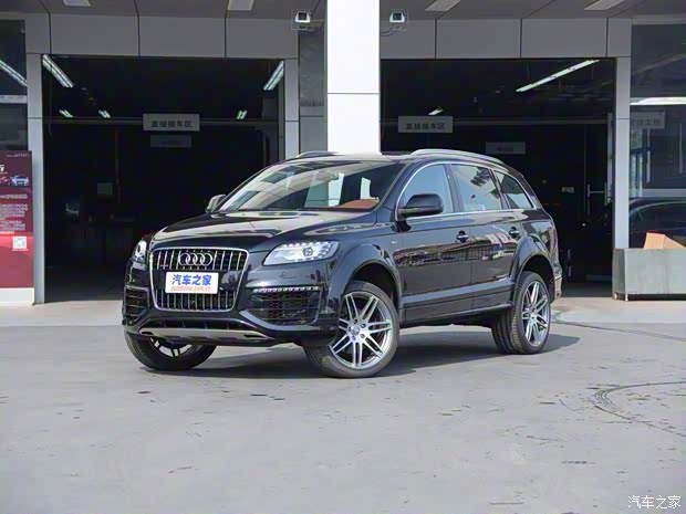 奧迪(進(jìn)口) 奧迪Q7 2015款 40 TFSI 尊藏型