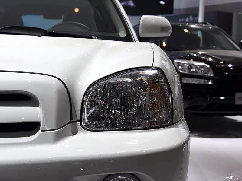 【图】华泰汽车 圣达菲经典 2016北京车展_440883_汽车之家