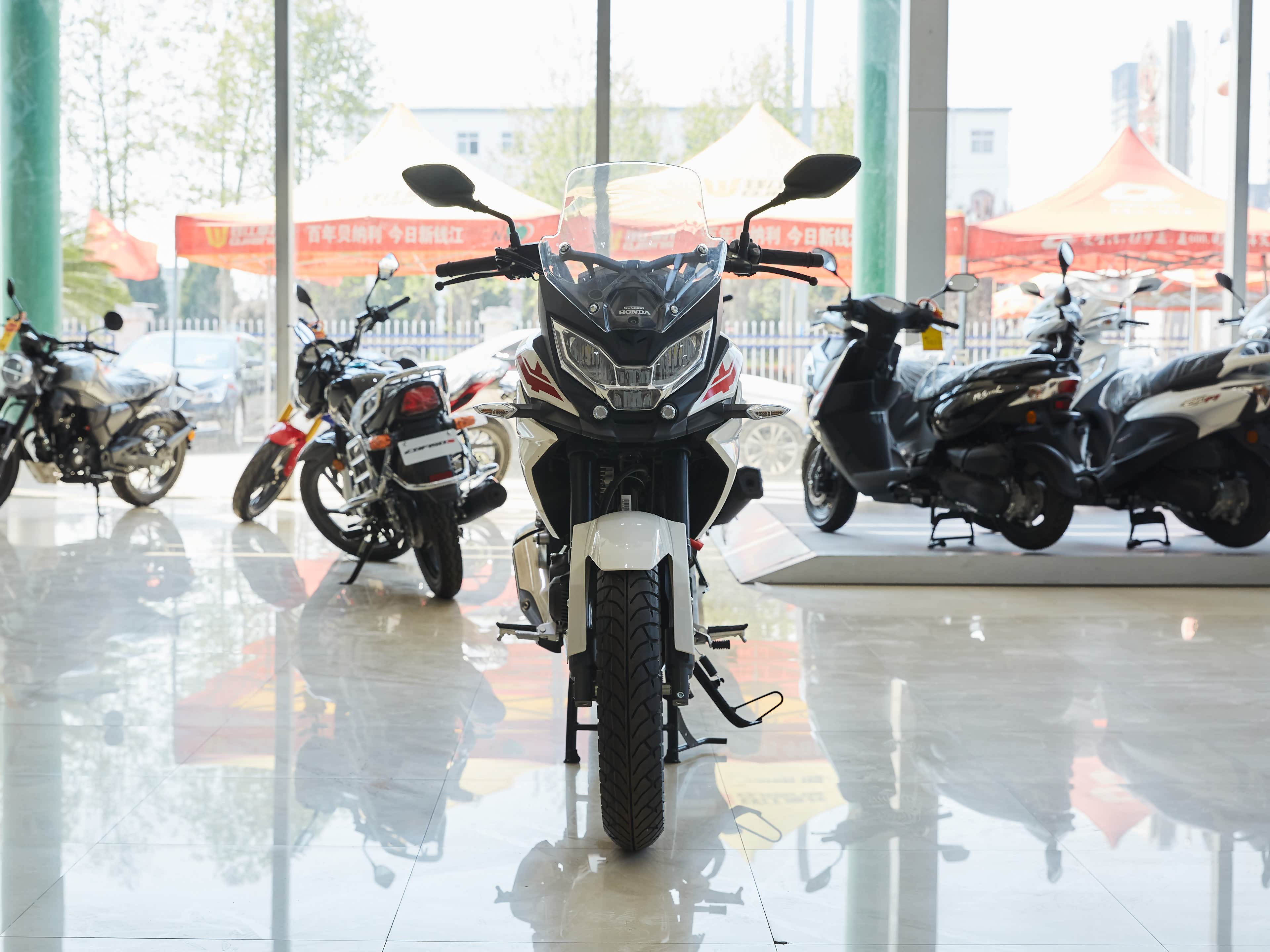 HONDA CBF190X (新大州本田） CBF190X
