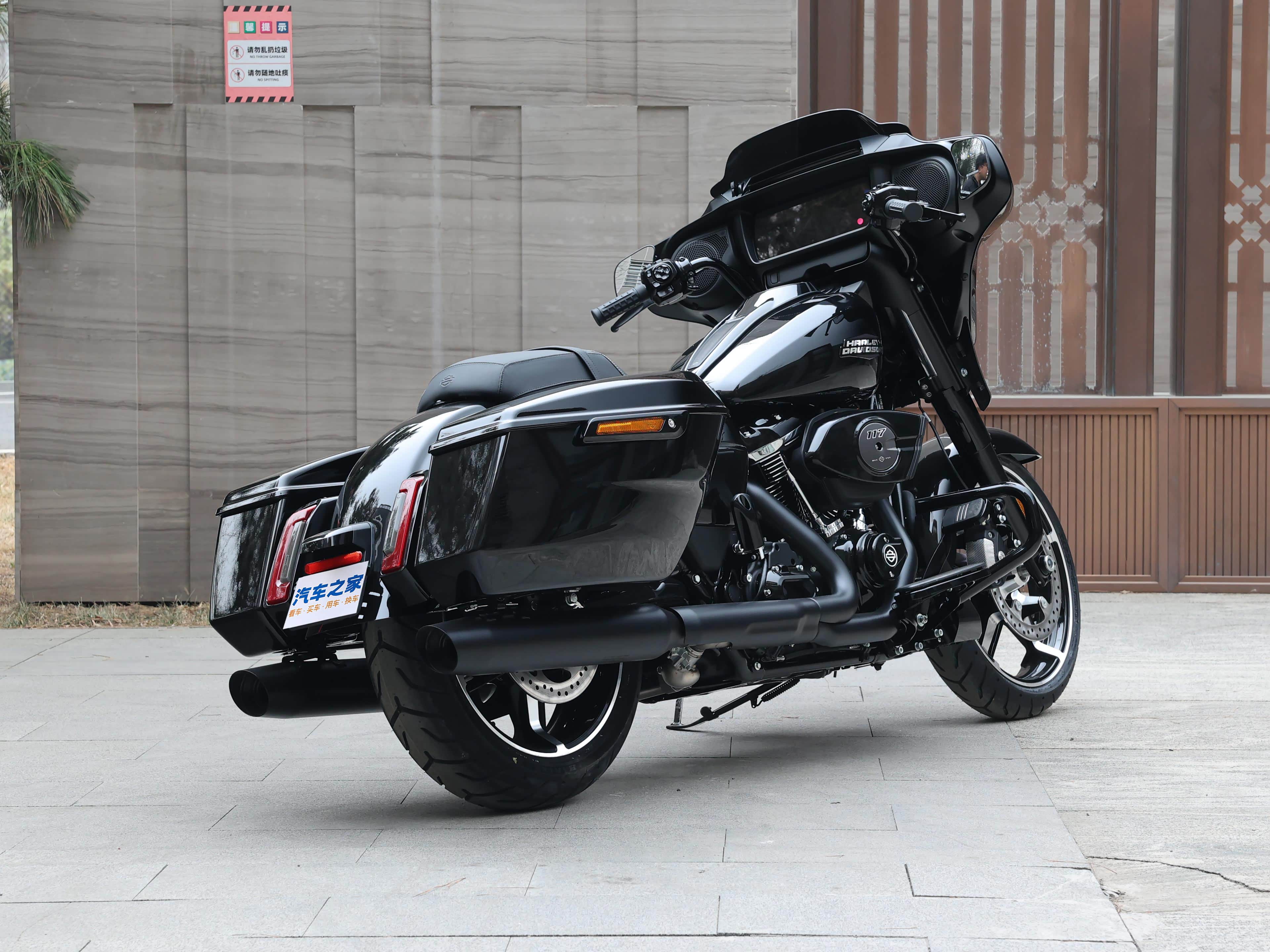 哈雷戴维森大道滑翔Street Glide】哈雷戴维森大道滑翔Street Glide报价_哈雷戴维森大道滑翔Street Glide图片_汽车之家