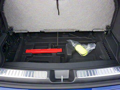 2020�� GLC 300 4MATIC ����SUV