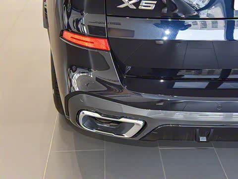 2020�� xDrive45e M�˶���װ