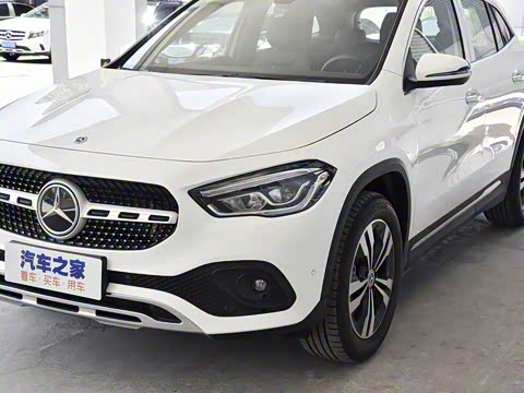 2020�� GLA 200