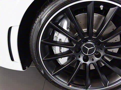 2020�� AMG A 35 4MATIC