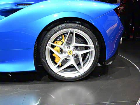 2019�� Tributo 3.9T V8