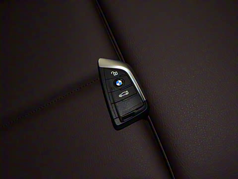 2021�� sDrive20Li ������