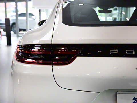 2019�� Panamera 4 �����ӳ��� 2.9T