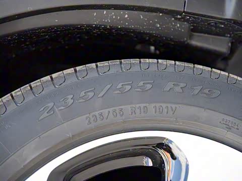 2019�� GLC 260 4MATIC ������