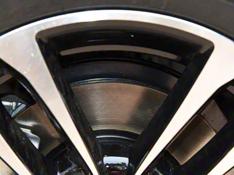 2020�� 1.5L �ֶ���