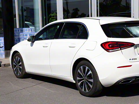 2021�� A 200 ������