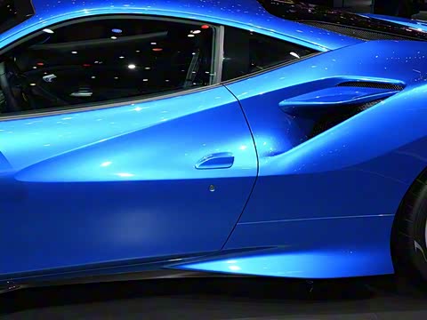 2019�� Tributo 3.9T V8