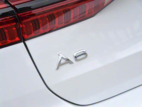 2020�� allroad quattro ̽���� 55 TFSI ����ԽҰ��