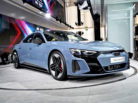 奥迪rsetrongt