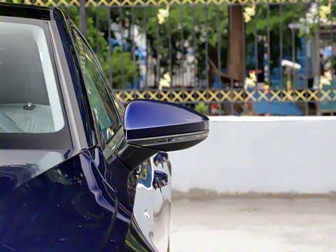 2020�� 40 TFSI ������