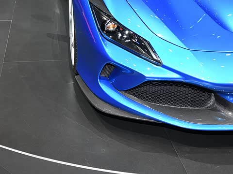 2019�� Tributo 3.9T V8