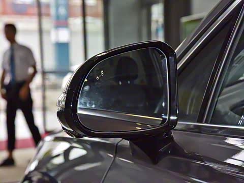 2019�� 380 TGDi TOP �Զ������콢�� ��V