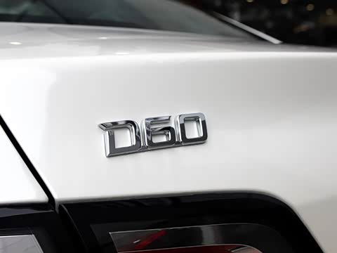 2019�� 1.6L XE �ֶ����ʰ�