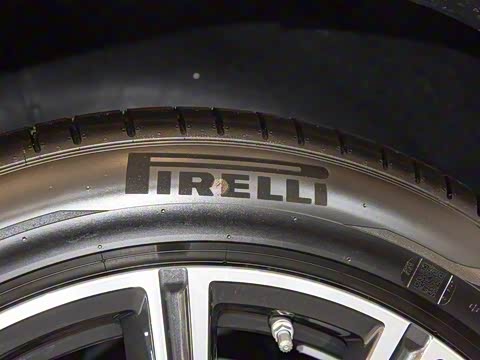 2020�� xDrive45e M�˶���װ