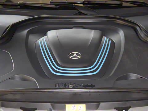 2020�� EQC 400 4MATIC ������ 1886������