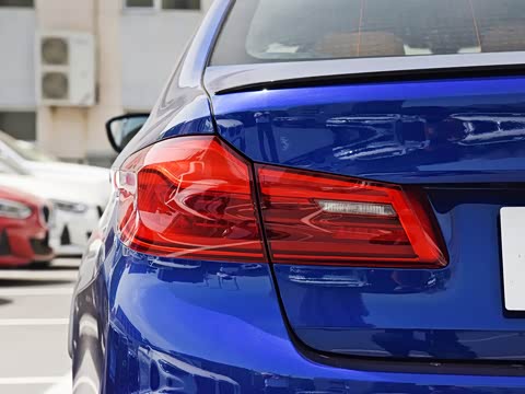 2019�� M5 ������