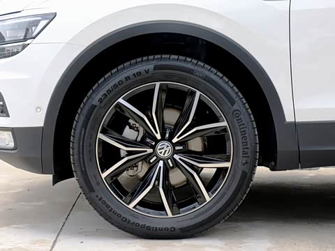 2019�� 380TSI �Զ������Ƕ������� ��VI