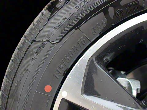 2019�� 1.6L XE �ֶ����ʰ�