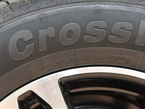 2020�� 1.5L �ֶ���