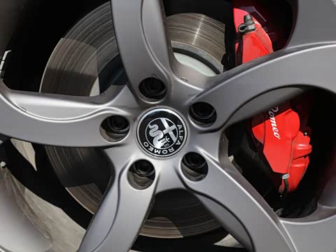 2020�� 2.0T 280HP ����������