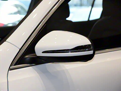 2021�� GLB 200 ������