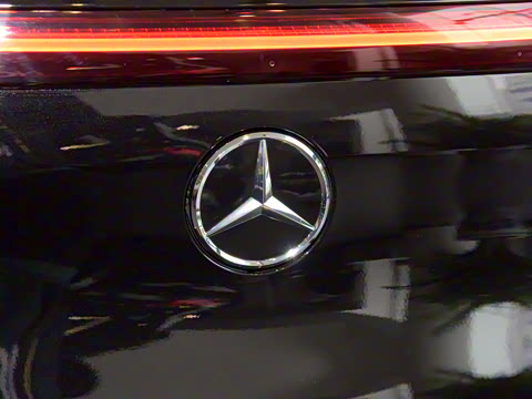 2021�� EQC 400 4MATIC