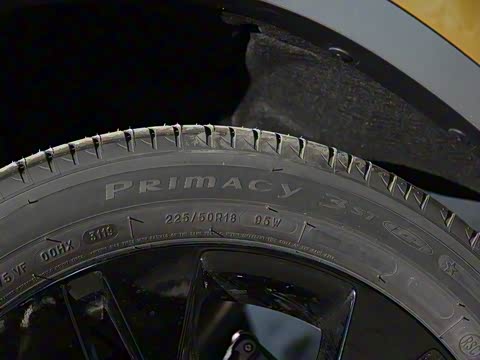 2020�� sDrive20i MԽҰ��װ