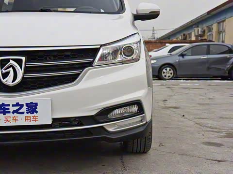 2019�� 1.5L �ֶ�ʱ���� 7�� ��V