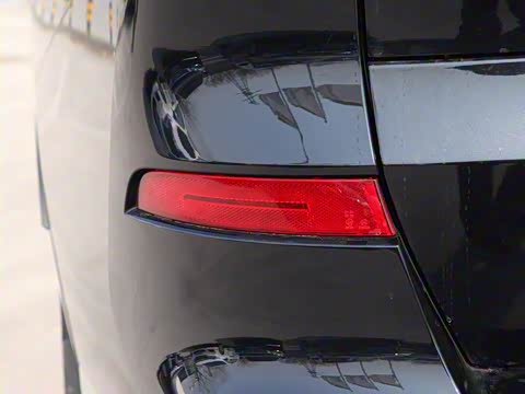 2020�� xDrive40i ������M�˶���װ