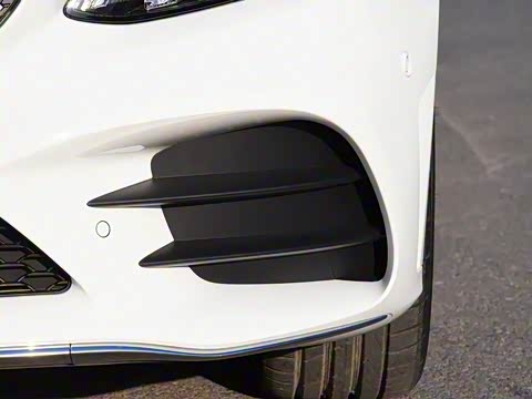 2020�� C 260 L �˶��� 4MATIC