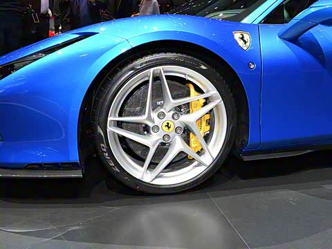 2019�� Tributo 3.9T V8