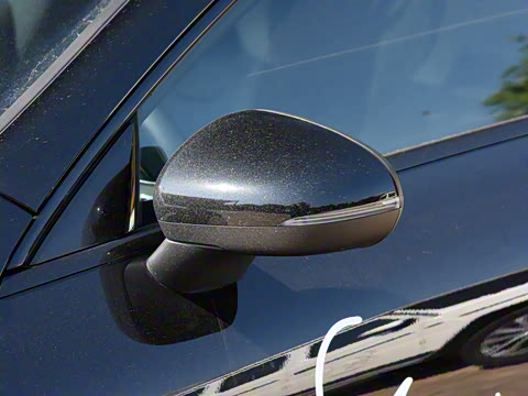 2020�� CLA 260 4MATIC ���ܳ�