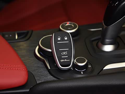 2019�� 2.0T 280HP Black Package�ڱ�������