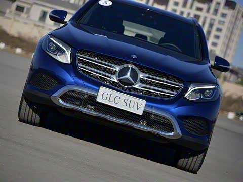 2016�� GLC 260 4MATIC ������