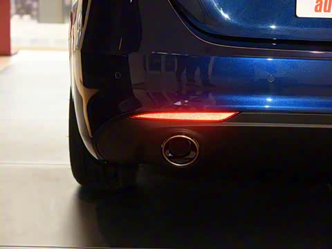 2017�� 2.0T 200HP ��Ӣ��