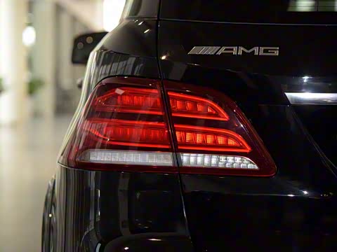 2015�� AMG GLE 63 4MATIC