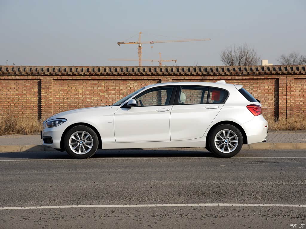 宝马(进口) 宝马1系(进口) 2016款 118i 都市设计套装
